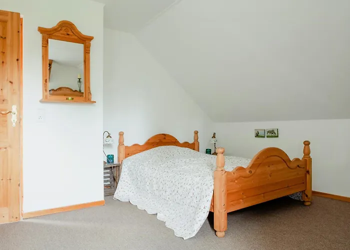 Idyllic Between Fields And Elbe Dyke * Eickerhoefe